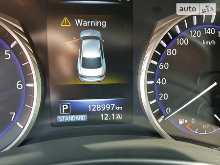 Infiniti Q50 2014  випуску Чернівці з двигуном 2.1 л дизель седан автомат за 17900 долл. 