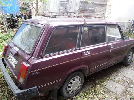 Lada 2104 2004  випуску Тернопіль з двигуном 1.5 л  універсал механіка за 900 долл. 