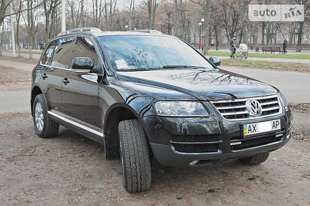 Volkswagen Touareg 2006  випуску Харків з двигуном 3 л дизель позашляховик автомат за 13500 долл. 