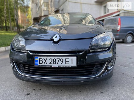 Renault Megane 2013  випуску Хмельницький з двигуном 1.5 л дизель хэтчбек автомат за 7800 долл. 