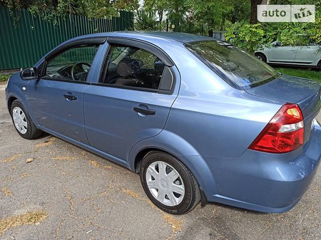 Chevrolet Aveo 2006  випуску Донецьк з двигуном 1.5 л  седан механіка за 4700 долл. 