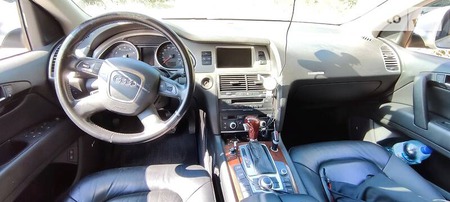Audi Q7 2008  випуску Дніпро з двигуном 4.2 л бензин позашляховик автомат за 14800 долл. 