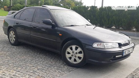 Honda Accord 1994  випуску Дніпро з двигуном 2 л бензин седан механіка за 3300 долл. 