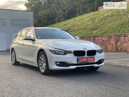 BMW 316 2015  випуску Житомир з двигуном 2 л дизель універсал автомат за 13799 долл. 
