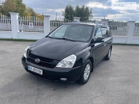 KIA Carnival 2011  випуску Київ з двигуном 2.9 л дизель мінівен автомат за 9800 долл. 