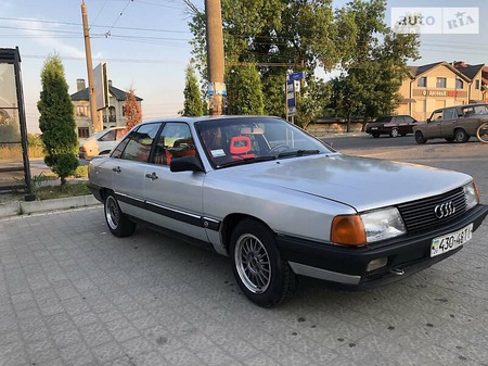 Audi 100 1986  випуску Івано-Франківськ з двигуном 0 л  седан  за 2500 долл. 