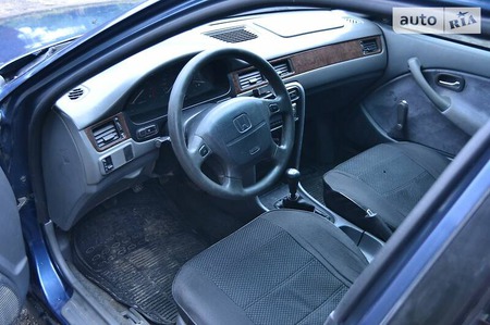 Honda Civic 1995  випуску Черкаси з двигуном 1.4 л бензин хэтчбек механіка за 3000 долл. 