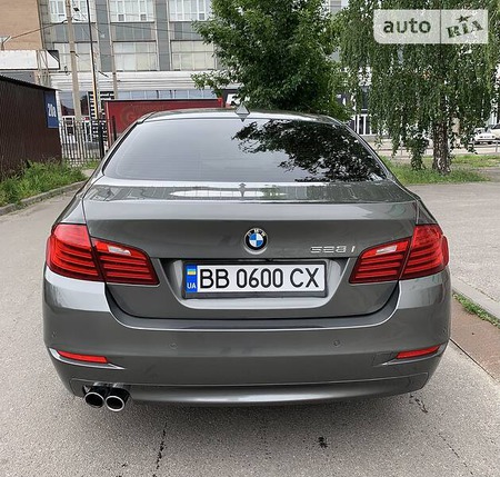 BMW 528 2014  випуску Харків з двигуном 2 л бензин седан автомат за 18000 долл. 