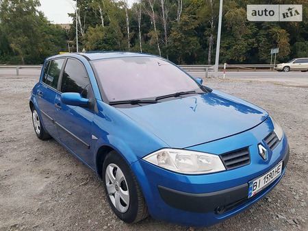 Renault Megane 2004  випуску Полтава з двигуном 1.6 л бензин хэтчбек механіка за 3950 долл. 