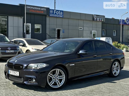 BMW 535 2015  випуску Запоріжжя з двигуном 3 л бензин седан автомат за 26500 долл. 