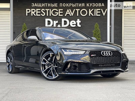 Audi RS7 Sportback 2016  випуску Київ з двигуном 4 л бензин хэтчбек автомат за 104900 долл. 