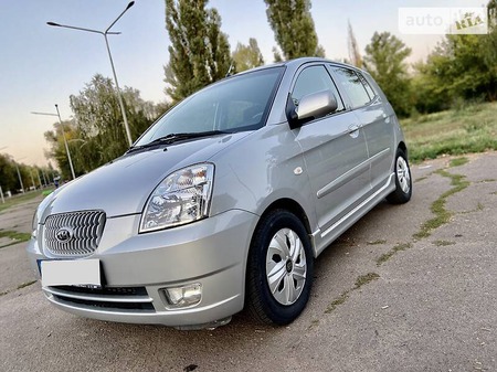 KIA Picanto 2007  випуску Дніпро з двигуном 1.1 л  хэтчбек механіка за 5700 долл. 