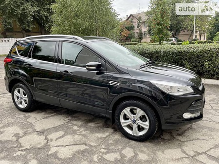 Ford Kuga 2013  випуску Дніпро з двигуном 2 л дизель позашляховик автомат за 15500 долл. 