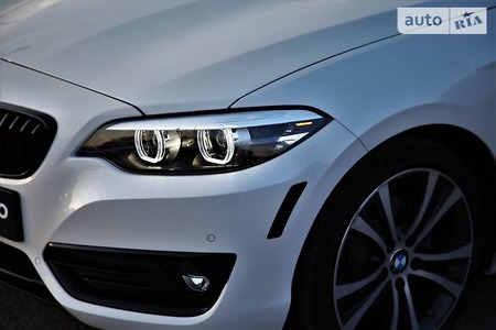 BMW 230 2019  випуску Харків з двигуном 2 л бензин купе автомат за 29900 долл. 