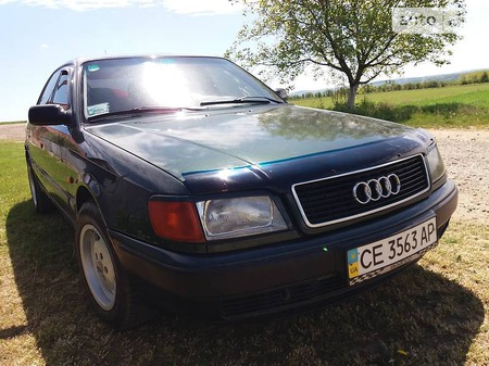 Audi 100 1992  випуску Чернівці з двигуном 2.3 л бензин седан механіка за 3500 долл. 