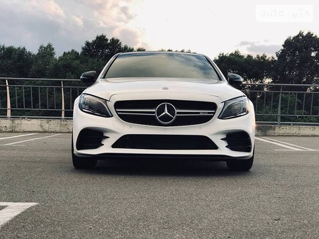 Mercedes-Benz C 43 AMG 2019  випуску Київ з двигуном 3 л бензин седан автомат за 46999 долл. 