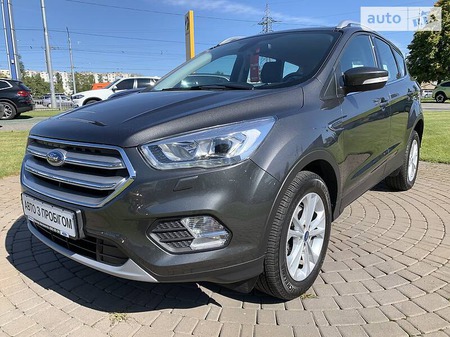 Ford Kuga 2019  випуску Київ з двигуном 0 л дизель універсал автомат за 21100 євро 