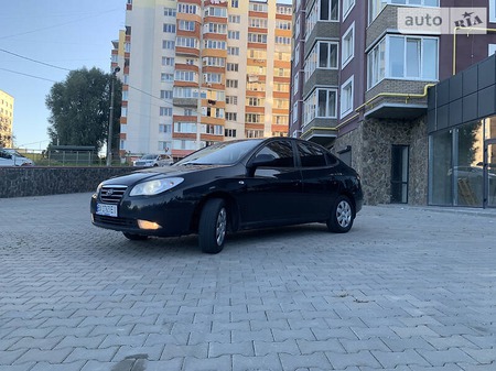 Hyundai Elantra 2007  випуску Хмельницький з двигуном 1.6 л бензин седан механіка за 5700 долл. 