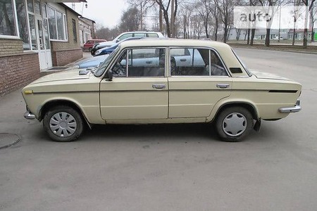 Lada 2103 1978  випуску Запоріжжя з двигуном 1.5 л бензин седан механіка за 1000 долл. 