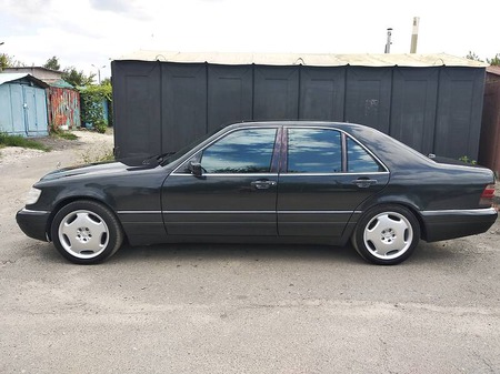Mercedes-Benz S 300 1997  випуску Харків з двигуном 3 л дизель седан автомат за 7900 долл. 