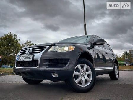 Volkswagen Touareg 2008  випуску Миколаїв з двигуном 3 л дизель позашляховик автомат за 15500 долл. 