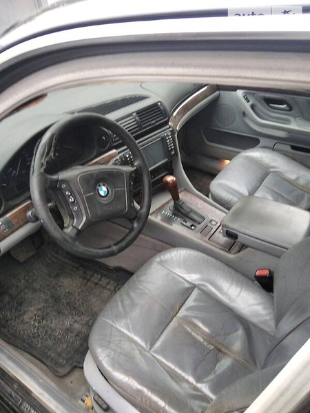 BMW 740 1995  випуску Вінниця з двигуном 4 л  седан  за 3150 долл. 