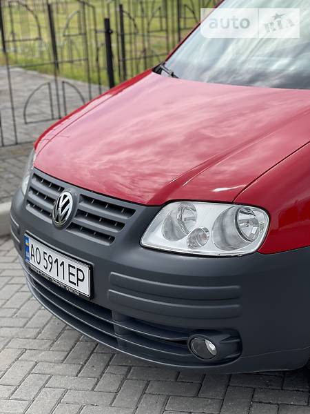 Volkswagen Caddy 2008  випуску Ужгород з двигуном 1.9 л дизель пікап автомат за 8950 долл. 