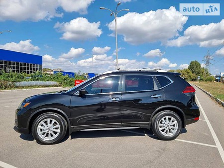 Nissan Rogue 2017  випуску Херсон з двигуном 2.5 л бензин позашляховик автомат за 15600 долл. 