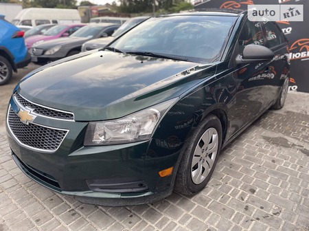 Chevrolet Cruze 2014  випуску Одеса з двигуном 1.8 л бензин седан автомат за 7200 долл. 