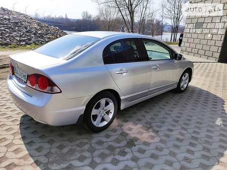 Honda Civic 2007  випуску Київ з двигуном 1.8 л  седан автомат за 7500 долл. 