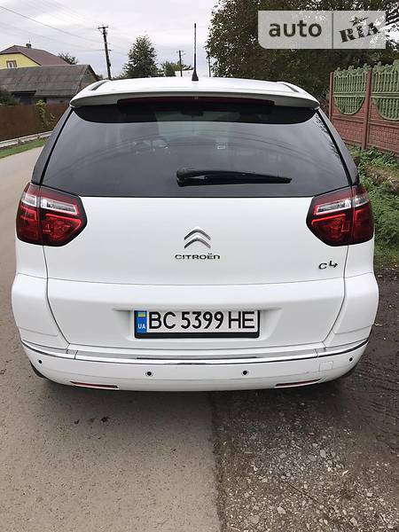 Citroen C4 Picasso 2011  випуску Львів з двигуном 1.6 л дизель універсал автомат за 8500 долл. 