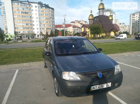 Dacia Logan 2007  випуску Івано-Франківськ з двигуном 1.4 л бензин седан механіка за 3300 долл. 