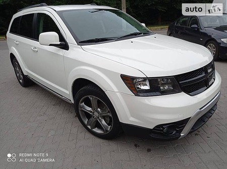 Dodge Journey 2016  випуску Львів з двигуном 2.4 л бензин позашляховик  за 14650 долл. 