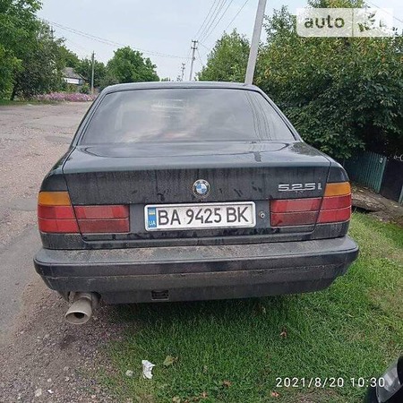 BMW 525 1991  випуску Кропивницький з двигуном 0 л  універсал механіка за 2000 долл. 