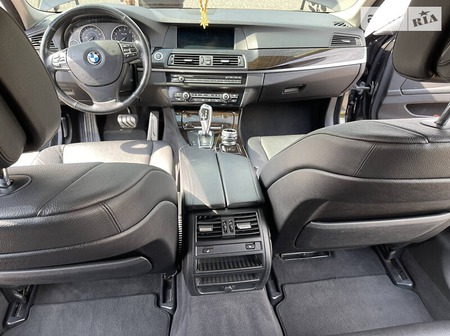 BMW 535 2011  випуску Запоріжжя з двигуном 0 л бензин седан автомат за 16300 долл. 