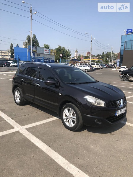 Nissan Qashqai+2 2011  випуску Харків з двигуном 2 л бензин універсал автомат за 13200 долл. 