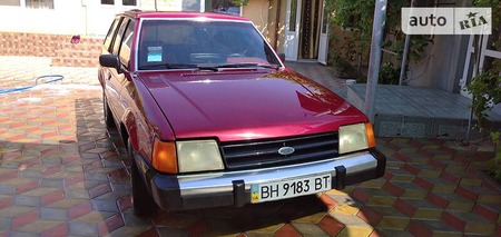 Ford Escort 1988  випуску Одеса з двигуном 1.6 л бензин універсал автомат за 1200 долл. 