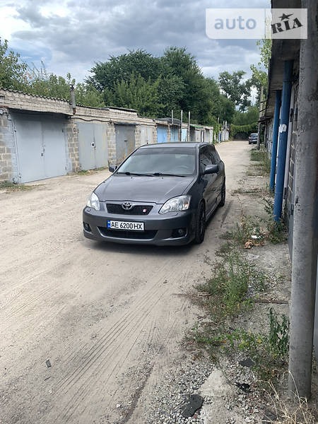 Toyota Corolla 2005  випуску Дніпро з двигуном 1.8 л  купе механіка за 6500 долл. 