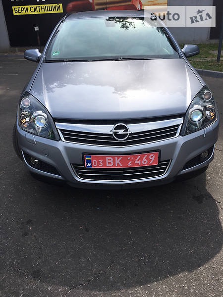 Opel Astra 2007  випуску Одеса з двигуном 1.8 л бензин універсал механіка за 6550 долл. 