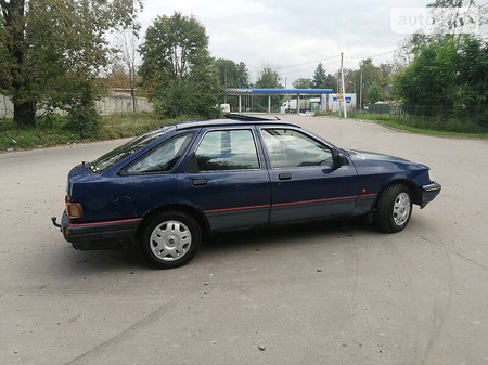 Ford Sierra 1990  випуску Львів з двигуном 0 л  хэтчбек механіка за 700 долл. 