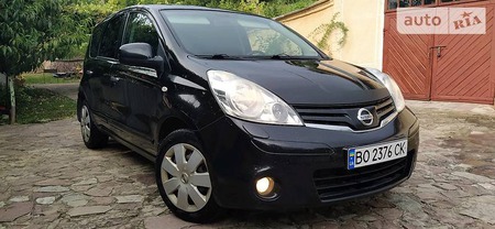 Nissan Note 2011  випуску Івано-Франківськ з двигуном 1.5 л дизель хэтчбек механіка за 6600 долл. 