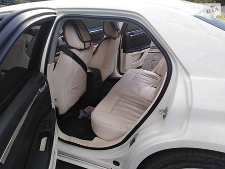 Chrysler 300C 2006  випуску Дніпро з двигуном 3 л дизель седан автомат за 10500 долл. 