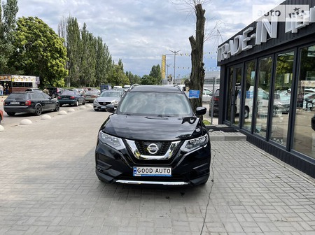 Nissan Rogue 2016  випуску Херсон з двигуном 2.5 л бензин позашляховик автомат за 16700 долл. 