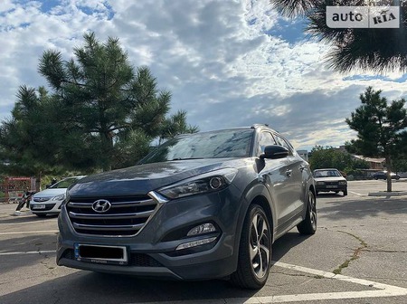 Hyundai Tucson 2016  випуску Одеса з двигуном 2 л дизель позашляховик автомат за 19500 долл. 