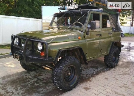 УАЗ 469Б 1984  випуску Івано-Франківськ з двигуном 2.4 л бензин позашляховик механіка за 3999 долл. 