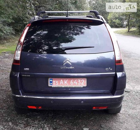 Citroen C4 Picasso 2011  випуску Житомир з двигуном 1.6 л дизель мінівен автомат за 8300 долл. 