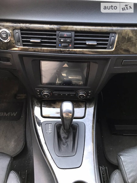 BMW 335 2007  випуску Київ з двигуном 3 л бензин кабріолет автомат за 8600 долл. 