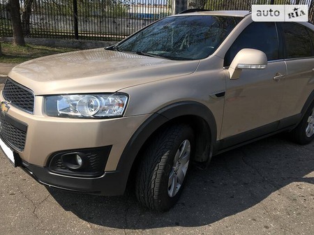 Chevrolet Captiva 2013  випуску Донецьк з двигуном 2.2 л дизель позашляховик автомат за 14000 долл. 