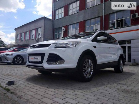 Ford Kuga 2013  випуску Харків з двигуном 2 л дизель позашляховик автомат за 16100 долл. 