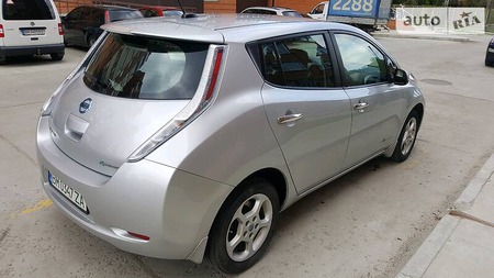 Nissan Leaf 2013  випуску Суми з двигуном 0 л електро хэтчбек автомат за 7900 долл. 